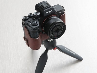 Photo2: Leather Camera Body Suit [for SONY a7R IV / a9 II / a7S III]