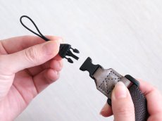 Photo7: Detachable very short camera strap [ CORTO Libero ] (7)