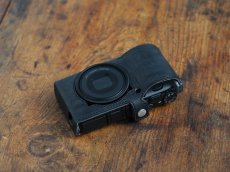 Photo8: Leather Camera Body Suit [for Ricoh GR4] (8)