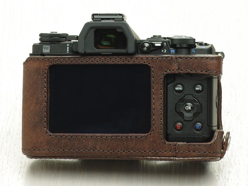 Leather Camera Body Suit [for OLYMPUS OM-D E-M5 MarkII]